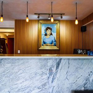 Hotel Emma